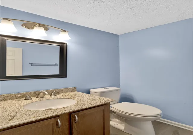 Photo 4 of Sale Pending at 622 Sarah Ct, Cranberry Twp, PA 16066 | MLS# 1769682 | Listing updated on 2026-09-14