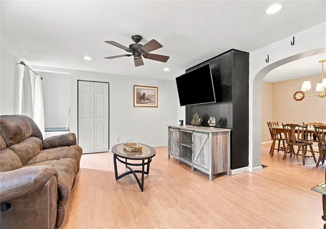 Photo 2 of Single family home for sale at 352 Mountain View Rd, Union Twp, PA 16101 | MLS# 1769188 | Listing updated on 2026-09-14