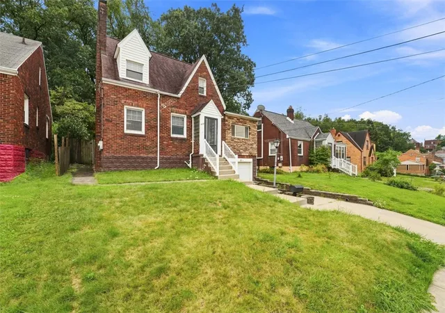 Photo 2 of Single family home for sale at 4125 Tuxey Ave, Brentwood, PA 15227 | MLS# 1769193 | Listing updated on 2026-10-18