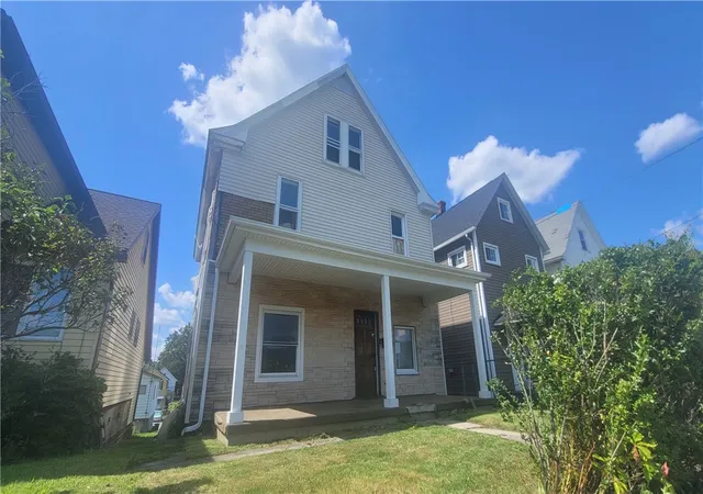 Photo 1 of Single family home for sale at 232 W 3rd Street, Derry Boro, PA 15627 | MLS# 1769819 | Listing updated on 2026-09-04