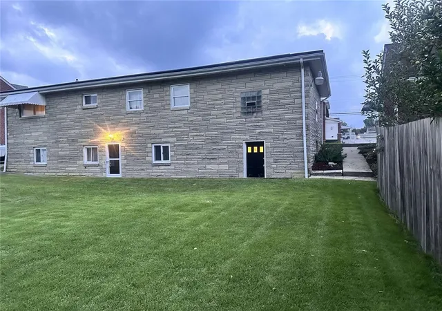 Photo 3 of Single family home for sale at 515 1st Street, Canonsburg, PA 15317 | MLS# 1769879 | Listing updated on 2026-09-06