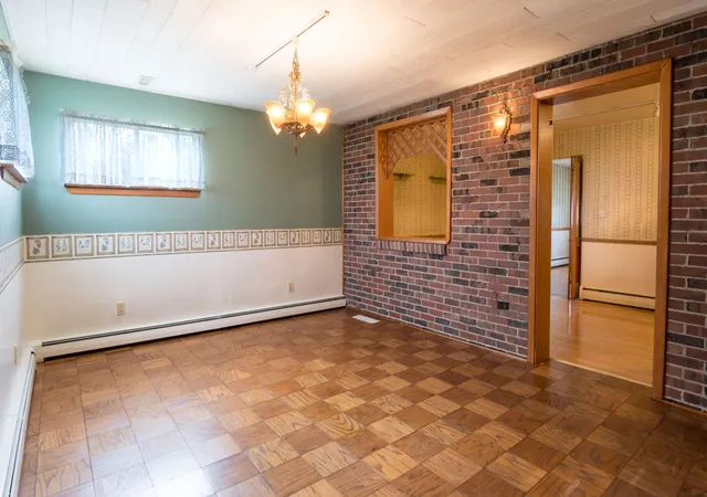 Photo 3 of Single family home for sale at 880 E Hill Dr, New Kensington, PA 15068 | MLS# 1769881 | Listing updated on 2026-09-28