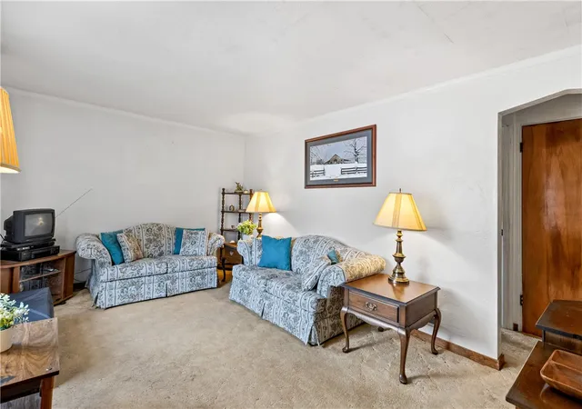 Photo 2 of Single family home for sale at 5035 Clelia Dr, Baldwin Boro, PA 15236 | MLS# 1769585 | Listing updated on 2026-09-15