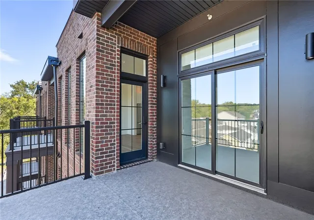 Photo 3 of Condo for sale at 1 1st Street #412, Oakmont, PA 15139 | MLS# 1769928 | Listing updated on 2026-09-13