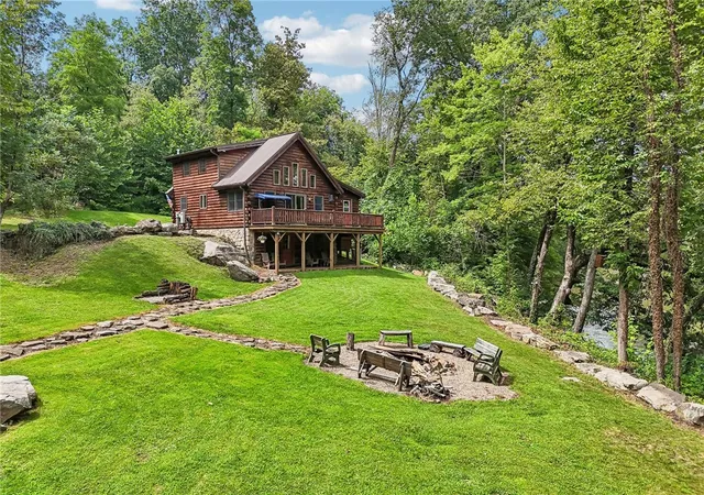 Photo 3 of Single family home for sale at 398 Rose Point Harlansburg Rd, Scott Twp, PA 16101 | MLS# 1769936 | Listing updated on 2026-09-12