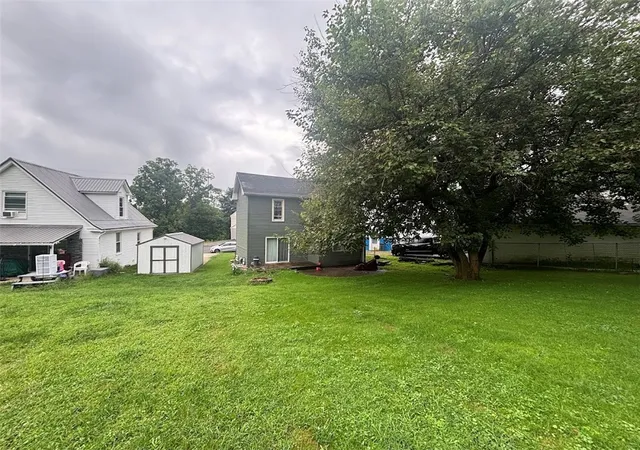 Photo 3 of Sale Pending at 426 E Prospect Ave, City Of Washington, PA 15301 | MLS# 1769937 | Listing updated on 2026-09-12