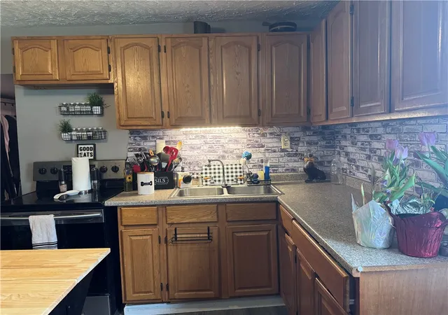 Photo 3 of Single family home for sale at 128 Keeny Row, Luzerne Twp, PA 15468 | MLS# 1769960 | Listing updated on 2026-09-02