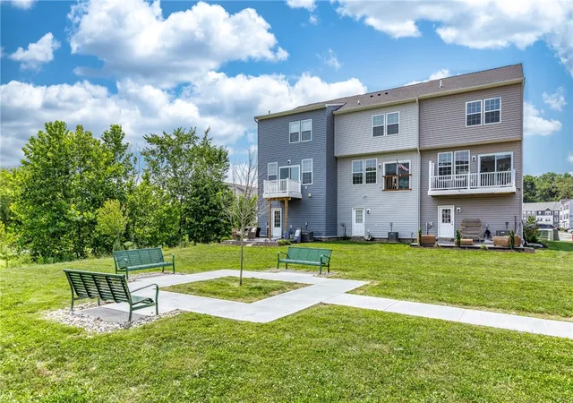 Photo 3 of Townhouse for sale at 203 Truth Cir, Jackson Twp, PA 16037 | MLS# 1769967 | Listing updated on 2026-09-08