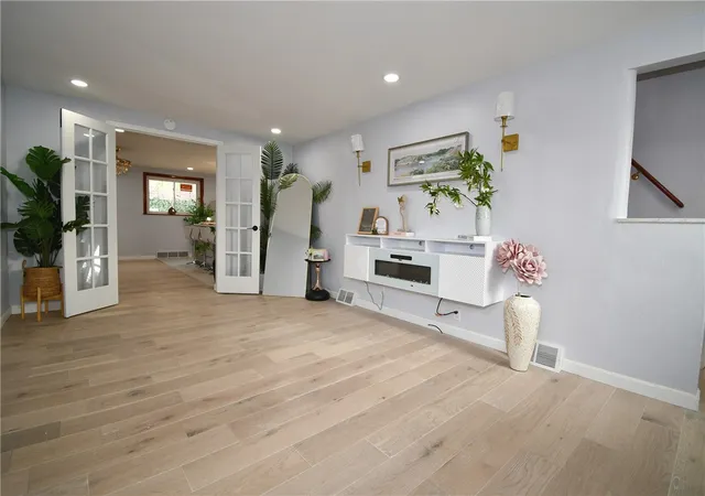 Photo 2 of Single family home for sale at 143 Anita Ave, Squirrel Hill, PA 15217 | MLS# 1769970 | Listing updated on 2026-09-13