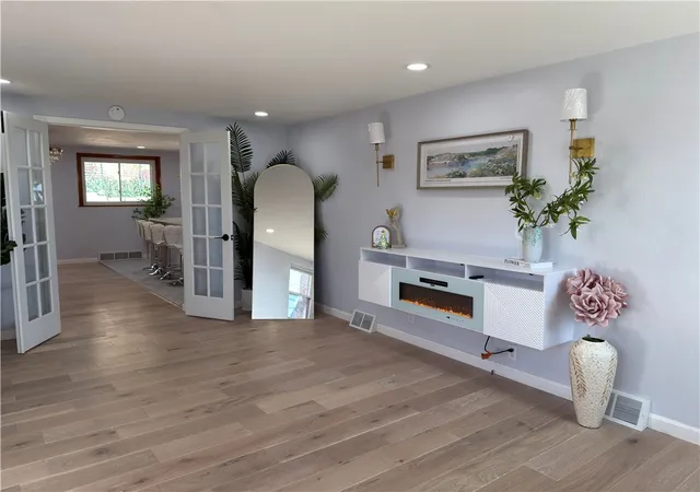 Photo 4 of Single family home for sale at 143 Anita Ave, Squirrel Hill, PA 15217 | MLS# 1769970 | Listing updated on 2026-10-29