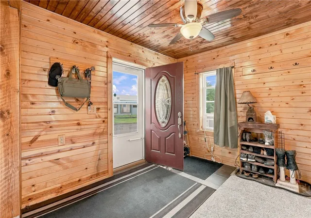 Photo 3 of Single family home for sale at 6851 Mount Davis Rd, Summit Twp, PA 15552 | MLS# 1769901 | Listing updated on 2026-09-02