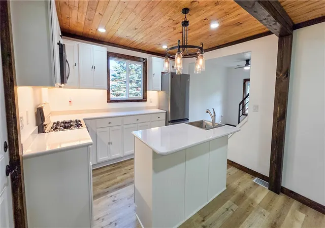 Photo 2 of Single family home for sale at 1628 Smith Twp State Rd, Smith, PA 15021 | MLS# 1769980 | Listing updated on 2026-09-10