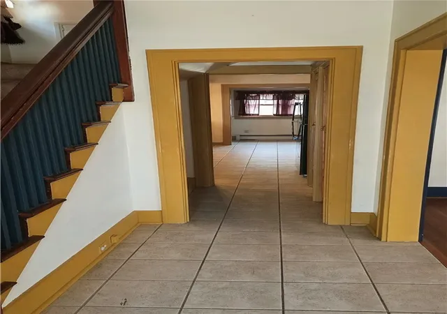 Photo 3 of Single family home for sale at 360 Shirls Ave, City Of Washington, PA 15301 | MLS# 1769600 | Listing updated on 2026-09-04