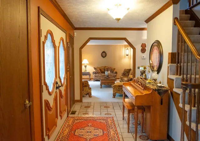 Photo 3 of Single family home for sale at 856 Walnut Dr, Ellwood City, PA 16117 | MLS# 1769975 | Listing updated on 2026-09-05