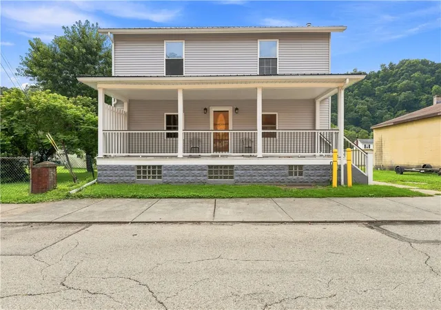 Single family home for sale at 434 2nd, Sutersville, PA 15083 | MLS# 1769553
