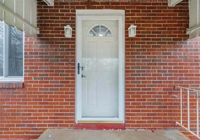 Photo 3 of Single family home for sale at 116 Warren Dr, New Kensington, PA 15068 | MLS# 1770000 | Listing updated on 2026-09-02