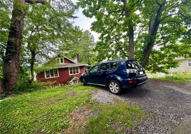 Photo 3 of Sale Pending at 800 Coleman Ave, Greater Johnstown School District, PA 15902 | MLS# 1769998 | Listing updated on 2026-09-25