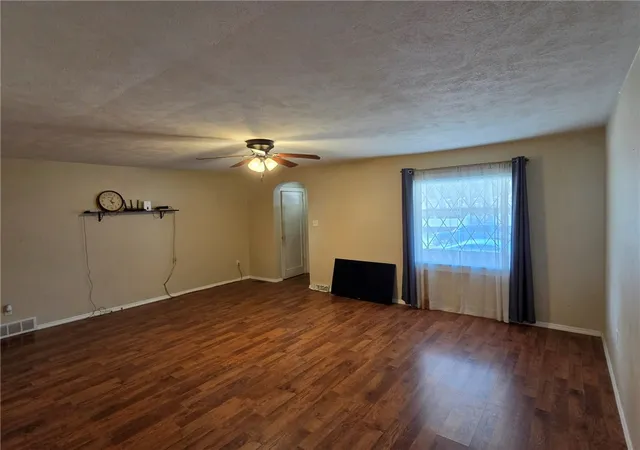 Photo 4 of Single family home for sale at 1308 6th Avenue, Ford City Boro, PA 16226 | MLS# 1769697 | Listing updated on 2026-09-14