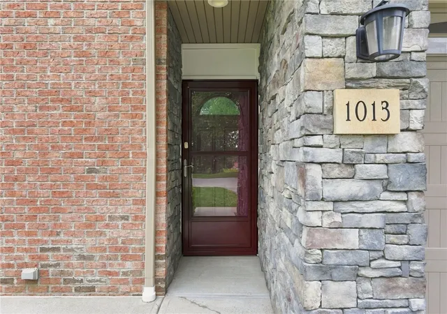 Photo 3 of Townhouse for sale at 1013 Westwood Ln, West Mifflin, PA 15122 | MLS# 1769987 | Listing updated on 2026-10-04
