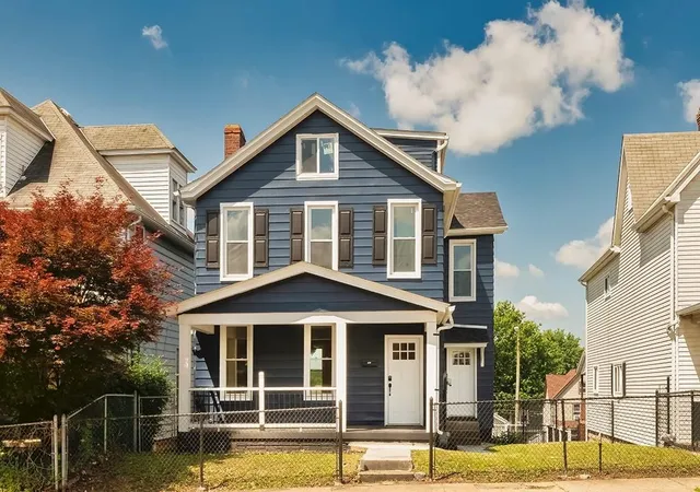 Photo 2 of Single family home for sale at 1741 Freeport Rd, Arnold, PA 15068 | MLS# 1770017 | Listing updated on 2026-09-12