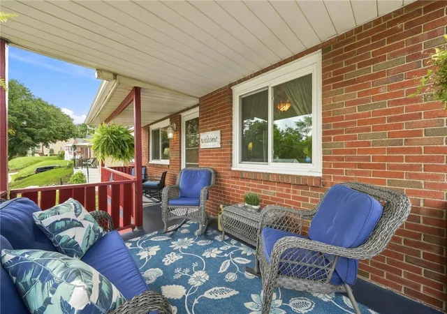 Photo 3 of Single family home for sale at 537 Sunnyland Ave, Overbrook, PA 15227 | MLS# 1770026 | Listing updated on 2026-09-03