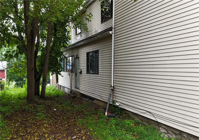 Photo 2 of Single family home for sale at 2925 Shadeland Ave, Marshall Shadeland, PA 15212 | MLS# 1770069 | Listing updated on 2026-09-09