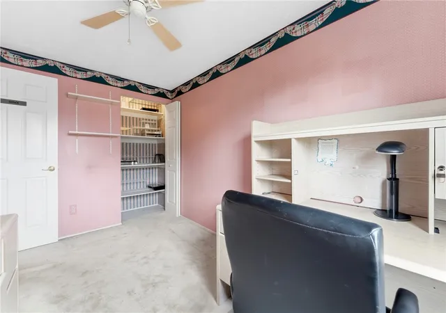 Photo 4 of Single family home for sale at 1402 Ivywood Dr, Shaler, PA 15101 | MLS# 1770077 | Listing updated on 2026-10-02