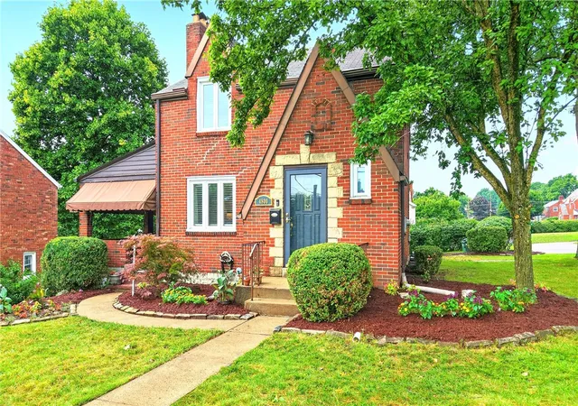 Photo 1 of Single family home for sale at 4800 Roberta Dr, Whitehall, PA 15236 | MLS# 1769956 | Listing updated on 2026-09-05