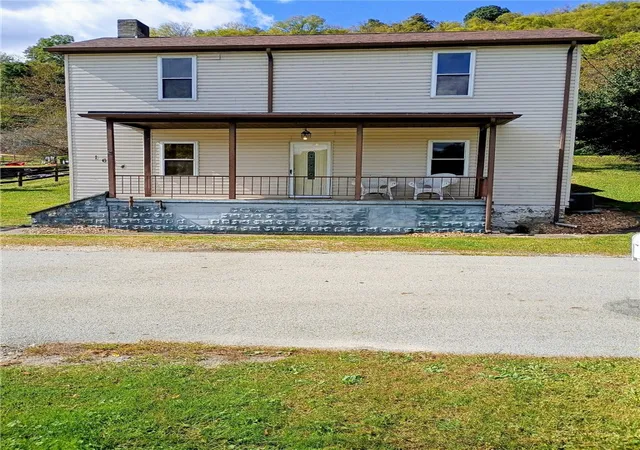 Photo 1 of Single family home for sale at 1634 Sahara, Elizabeth Twp/boro, PA 15018 | MLS# 1770141 | Listing updated on 2026-10-14