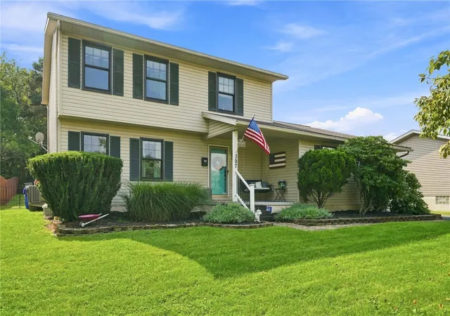 Photo 1 of Single family home for sale at 397 Lincoln Ave, Mars Boro, PA 16046 | MLS# 1770088 | Listing updated on 2026-09-12
