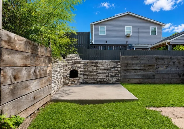 Photo 3 of Single family home for sale at 410 Wayne St, Roscoe, PA 15477 | MLS# 1770168 | Listing updated on 2026-09-02