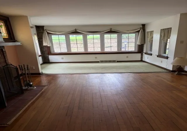 Photo 4 of Sale Pending at 667 Margaret St, Mt Oliver, PA 15210 | MLS# 1770115 | Listing updated on 2026-10-05