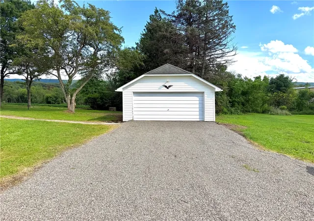 Photo 4 of Sale Pending at 5370 State Route 982, Derry Twp, PA 15627 | MLS# 1769756 | Listing updated on 2026-09-11