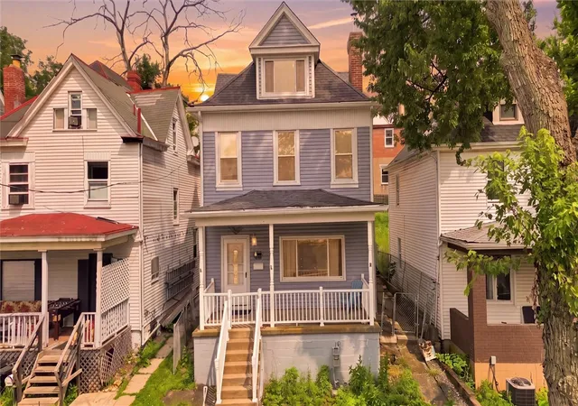 Photo 3 of Sale Pending at 1517 Methyl St, Beechview, PA 15216 | MLS# 1770203 | Listing updated on 2026-09-09