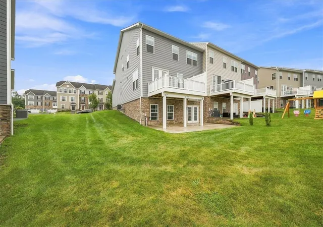 Photo 2 of Townhouse for sale at 4205 Spruce Rd, Pine Twp, PA 15044 | MLS# 1770001 | Listing updated on 2026-09-12