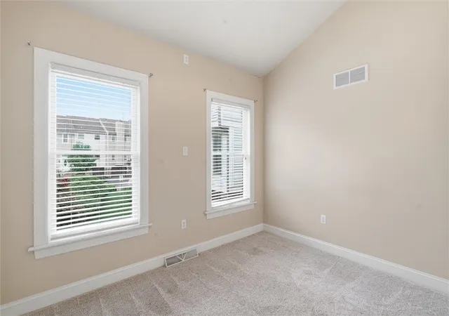 Listing Photo 4 - Condo for sale in building located at 212 Spring Run Dr, Monroeville, PA 15146 - Unit #212