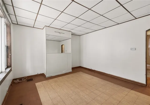 Photo 3 of Single family home for sale at 5308 Holmes St, Lawrenceville, PA 15201 | MLS# 1770187 | Listing updated on 2026-09-29