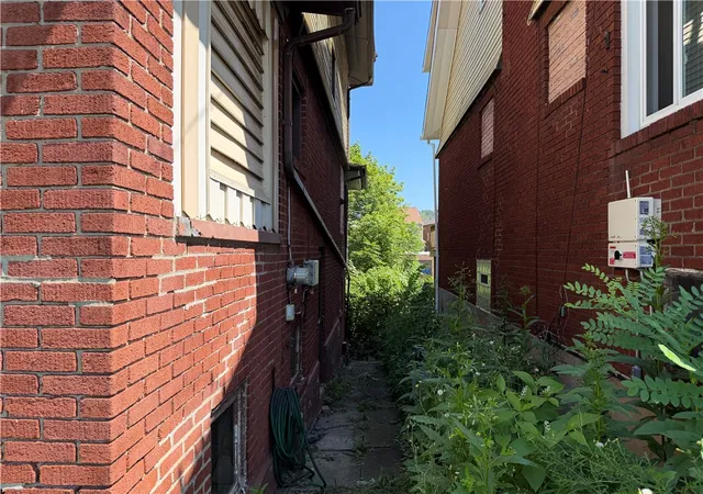 Photo 2 of Single family home for sale at 1755 Harvard Ave, Swissvale, PA 15218 | MLS# 1770133 | Listing updated on 2026-09-10