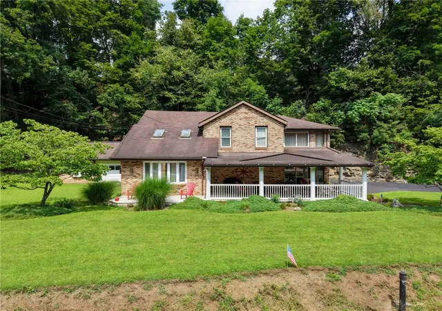 Photo 1 of Single family home for sale at 1414 Lower Bull Run Rd, West Mifflin, PA 15122 | MLS# 1770256 | Listing updated on 2026-09-11