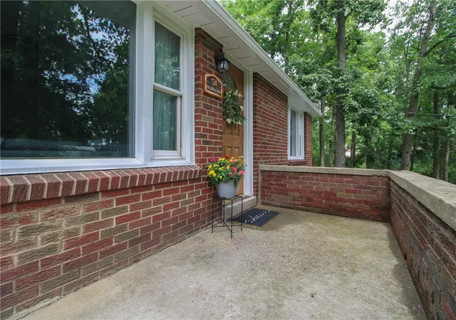 Photo 2 of Single family home for sale at 124 Georgetown Rd, South Beaver Twp, PA 15010 | MLS# 1770239 | Listing updated on 2026-10-07