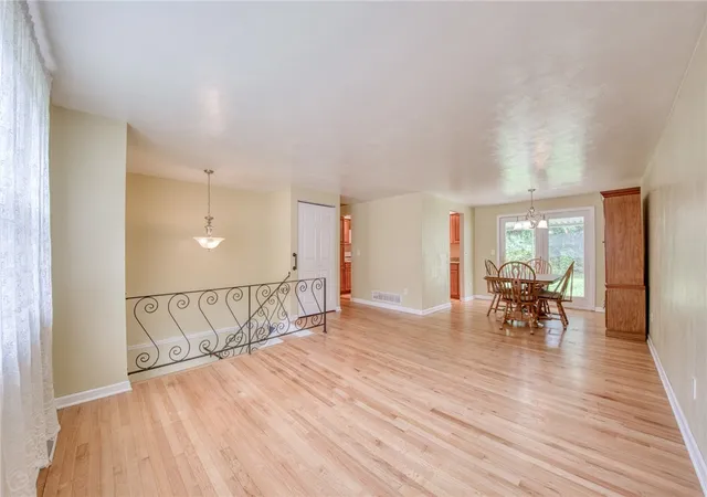 Photo 3 of Single family home for sale at 110 York Dr, Ross Twp, PA 15214 | MLS# 1770245 | Listing updated on 2026-09-09