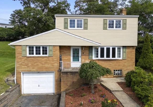 Photo 1 of Single family home for sale at 361 Algoma Dr, Pleasant Hills, PA 15236 | MLS# 1770375 | Listing updated on 2026-09-04