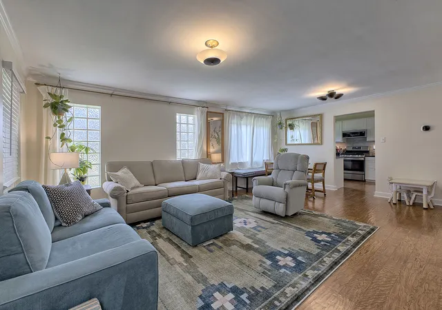 Photo 2 of Sale Pending at 298 Hawthorne Rd, Shaler, PA 15209 | MLS# 1770392 | Listing updated on 2026-09-03