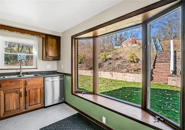 Photo 3 of Single family home for sale at 210 Linden Ave, O'hara, PA 15238 | MLS# 1770385 | Listing updated on 2026-09-11
