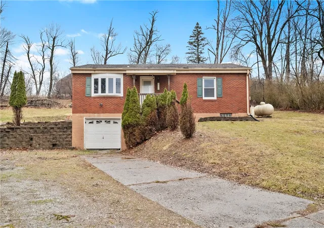 Photo 2 of Sale Pending at 134 Baldwin Rd, Collier Twp, PA 15106 | MLS# 1770186 | Listing updated on 2026-09-04