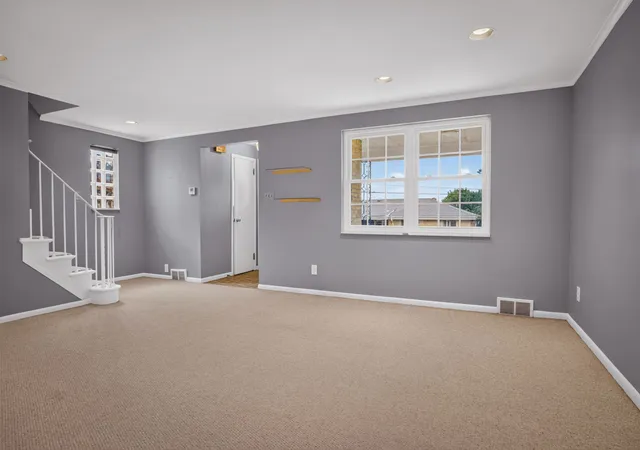 Photo 3 of Single family home for sale at 1638 Hawthorne St, Stanton Heights, PA 15201 | MLS# 1770448 | Listing updated on 2026-09-05