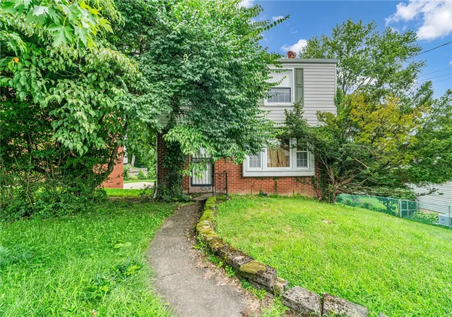 Photo 2 of Single family home for sale at 117 Colonial Village Dr, Penn Hills, PA 15235 | MLS# 1770486 | Listing updated on 2026-09-10