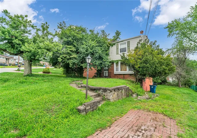 Photo 2 of Single family home for sale at 117 Colonial Village Dr, Penn Hills, PA 15235 | MLS# 1770486 | Listing updated on 2026-09-10