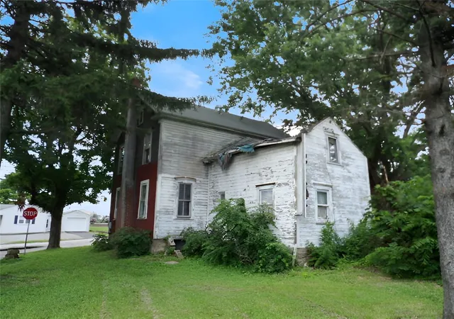 Photo 2 of Single family home for sale at 428 Stoystown Rd, Somerset Twp, PA 15501 | MLS# 1770495 | Listing updated on 2026-09-11