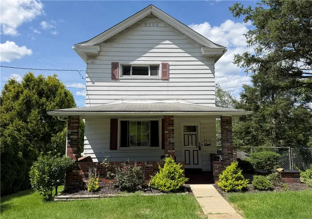 Photo 1 of Single family home for sale at 2613 Portland St, Hempfield Twp, PA 15634 | MLS# 1770398 | Listing updated on 2026-09-16